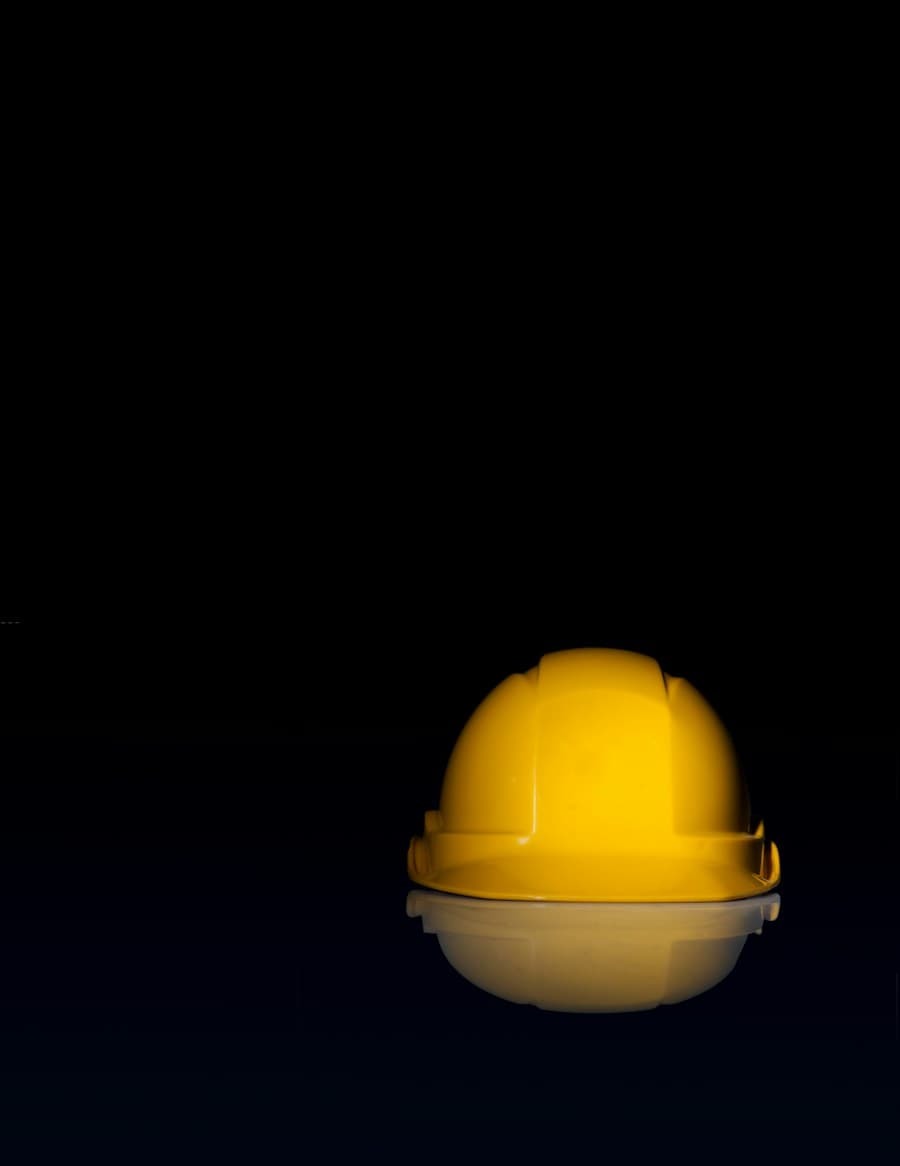 Casque de chantier jaune